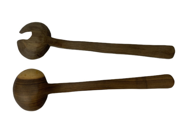 Handgeschnitztes Salatbesteck aus Olivenholz